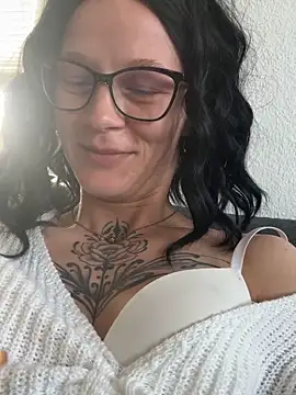 dein traumchen online show from March 2026 08:09:01 AM