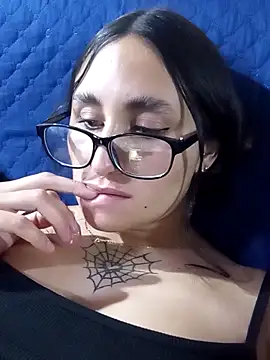 Akane hot  online show from April 2026 12:27:01 AM