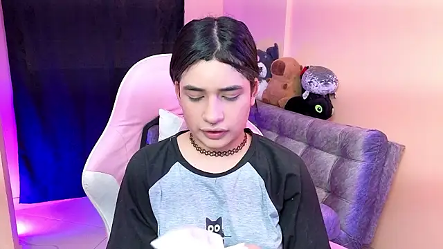 Snapshot of bonnieTaylor1 chatting on January 2026 07:39:02 PM bonnieTaylor1 online show from January 2026 07:39:02 PM