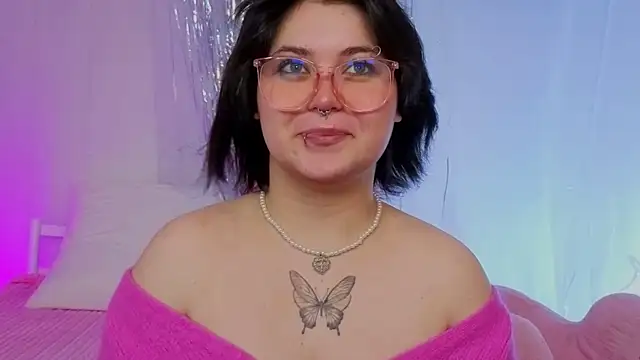 Snapshot of Choee_Bliss chatting on December 2025 08:51:02 AM Choee Bliss online show from December 2025 08:51:02 AM