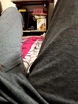 Snapshot of loki-king-143 chatting on April 2026 01:52:02 PM loki-king-143 online show from April 2026 01:52:02 PM