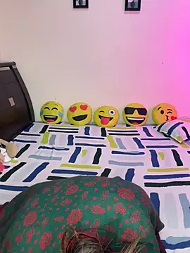 Cutie Seema online show from January 2026 03:17:01 PM