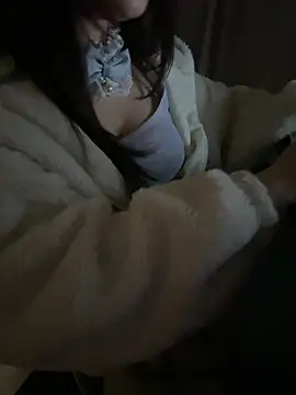 Snapshot of ddbb0000 chatting on February 2026 03:41:02 PM ddbb0000 online show from February 2026 03:41:02 PM