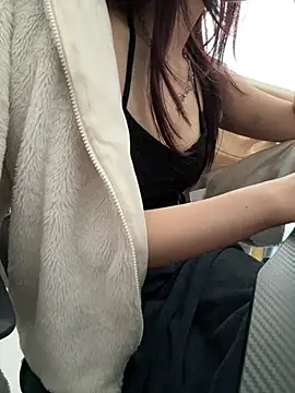 Snapshot of ddbb0000 chatting on February 2026 06:32:02 AM ddbb0000 online show from February 2026 06:32:02 AM