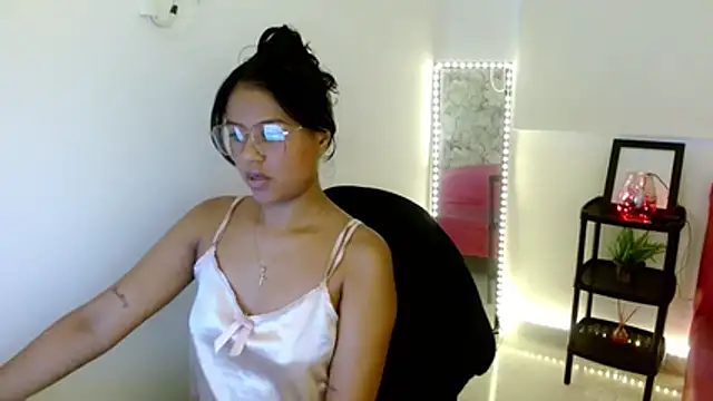 Shawnycarson online show from January 2026 03:25:02 PM