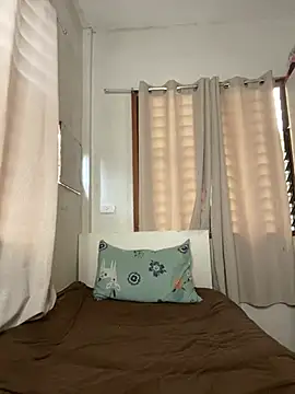 Snapshot of stripyapril chatting on January 2026 06:40:01 AM stripyapril online show from January 2026 06:40:01 AM