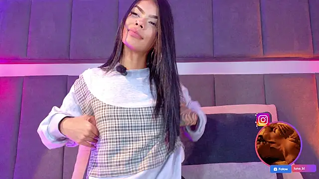 Snapshot of luna_blannco chatting on April 2026 11:44:02 AM luna blannco online show from April 2026 11:44:02 AM