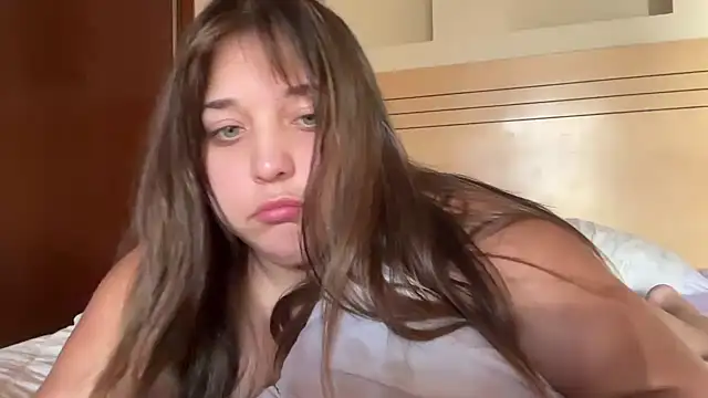 soyirislevin online show from April 2026 08:53:02 PM