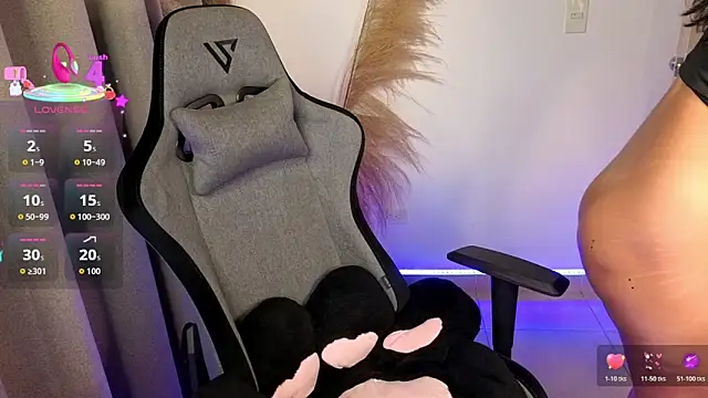 chloebum  online show from May 2026 11:07:01 AM