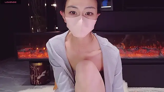 Snapshot of Anan-077 chatting on April 2026 05:30:01 PM Anan-077 online show from April 2026 05:30:01 PM
