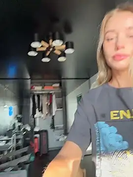 Snapshot of sssativa_more chatting on March 2026 06:50:02 AM sssativa more online show from March 2026 06:50:02 AM