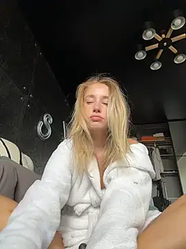 Snapshot of sssativa_more chatting on April 2026 02:53:02 AM sssativa more online show from April 2026 02:53:02 AM