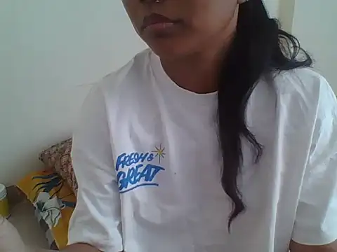 Snapshot of Cristina_love69 chatting on April 2026 10:27:02 AM Cristina love69 online show from April 2026 10:27:02 AM