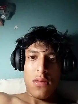 Gabrielhot128e online show from December 2025 07:58:02 AM