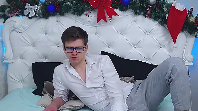 Snapshot of NickJohnas chatting on January 2026 03:53:02 AM NickJohnas online show from January 2026 03:53:02 AM