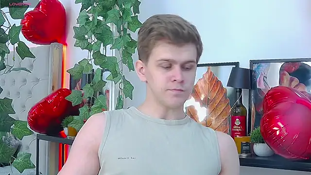 Snapshot of NickJohnas chatting on February 2026 04:08:01 AM NickJohnas online show from February 2026 04:08:01 AM