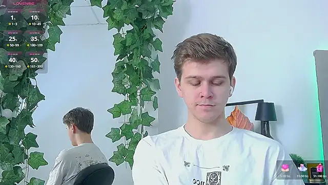 Snapshot of NickJohnas chatting on March 2026 03:56:01 AM NickJohnas online show from March 2026 03:56:01 AM