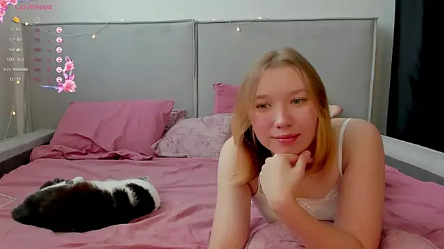 Agatha Mayson online show from February 2026 07:08:01 AM