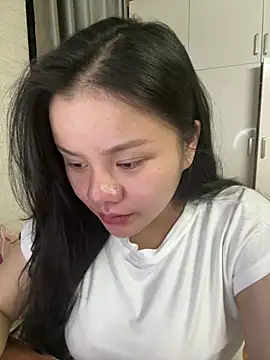 Snapshot of leo-kitty chatting on April 2026 02:47:02 PM leo-kitty online show from April 2026 02:47:02 PM