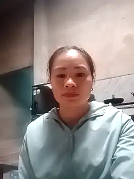 Snapshot of honey-kis chatting on December 2025 05:01:02 AM honey-kis online show from December 2025 05:01:02 AM