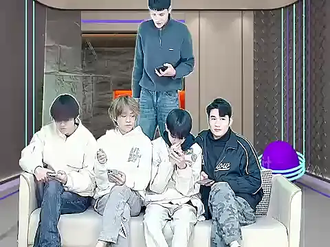 Snapshot of yujiannanpu chatting on December 2025 03:19:01 PM yujiannanpu online show from December 2025 03:19:01 PM