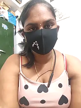 Snapshot of pattupattuma27 chatting on March 2026 06:28:01 AM pattupattuma27 online show from March 2026 06:28:01 AM