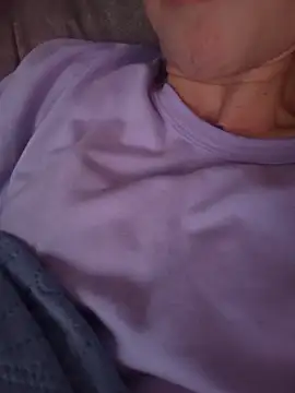 alina lee online show from January 2026 10:57:02 PM