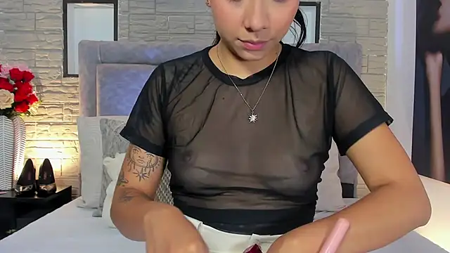 LanaRouse online show from February 2026 10:41:02 PM