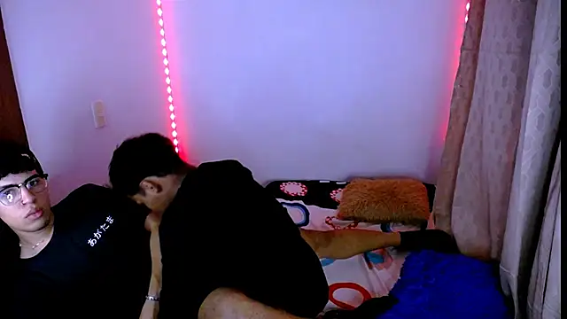 Snapshot of black_men9 chatting on January 2026 06:08:01 AM black men9 online show from January 2026 06:08:01 AM