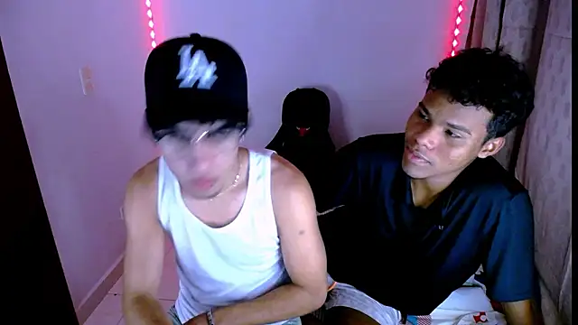 Snapshot of black_men9 chatting on January 2026 05:45:02 AM black men9 online show from January 2026 05:45:02 AM