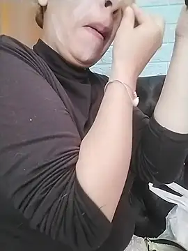 Snapshot of DanaMontana chatting on April 2026 03:22:02 PM DanaMontana online show from April 2026 03:22:02 PM