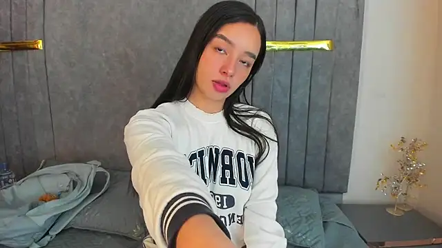 Snapshot of Lanna_rosse chatting on February 2026 06:59:02 AM Lanna rosse online show from February 2026 06:59:02 AM