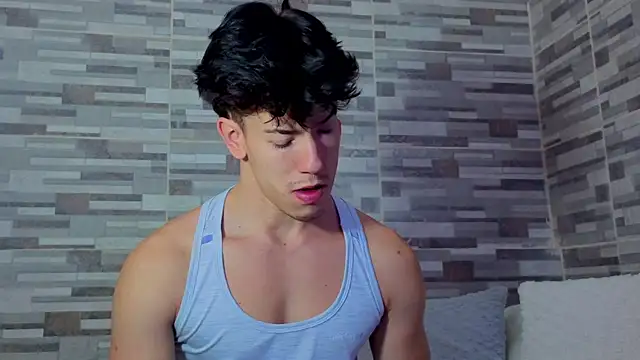 Snapshot of maxxcooper1 chatting on March 2026 09:29:01 PM maxxcooper1 online show from March 2026 09:29:01 PM