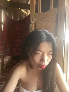 Snapshot of lux-su chatting on May 2026 09:17:01 AM lux-su online show from May 2026 09:17:01 AM