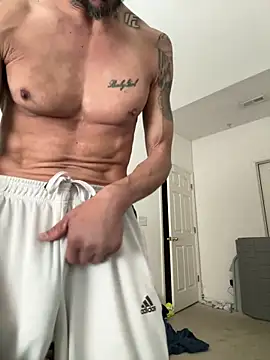 Snapshot of faces818 chatting on March 2026 05:06:01 PM faces818 online show from March 2026 05:06:01 PM