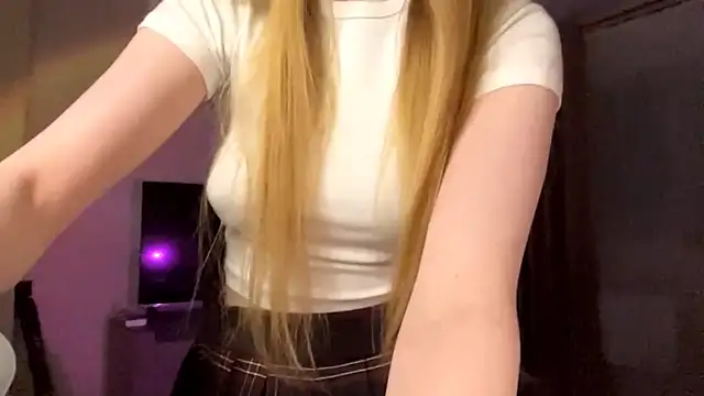 LumiSun online show from February 2026 07:47:02 PM