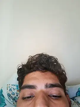 Snapshot of VienneseBoldness chatting on December 2025 06:03:01 PM VienneseBoldness online show from December 2025 06:03:01 PM