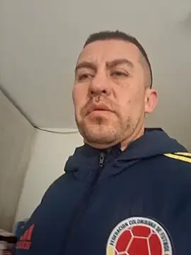 Monitoivan online show from December 2025 07:53:01 PM