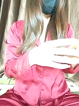 Baby girl1 online show from December 2025 06:52:01 AM