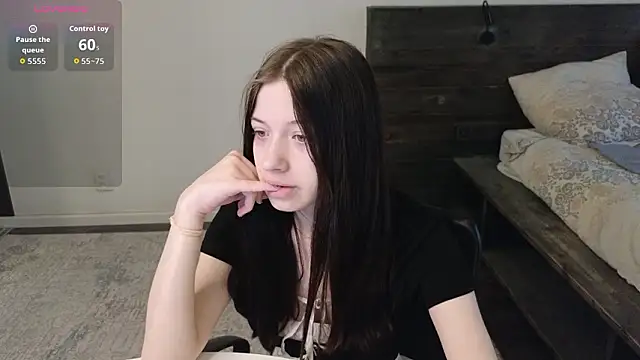 AlicePowells online show from March 2026 04:17:02 AM