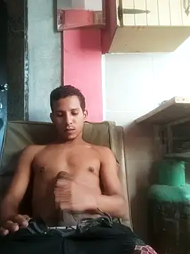 JoseNavarro27 online show from December 2025 04:26:01 PM