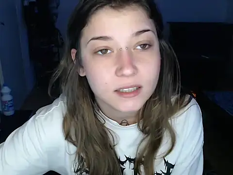 AlienforTwenty online show from January 2026 10:41:02 AM