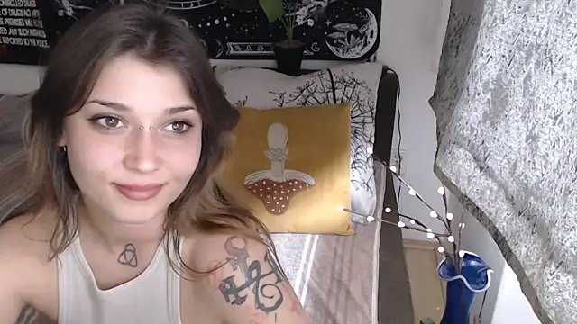 AlienforTwenty online show from March 2026 12:53:02 PM