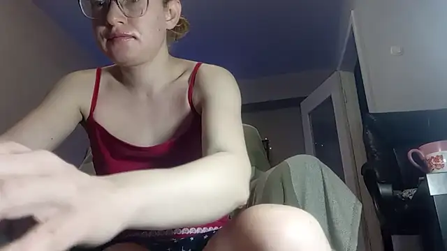 Snapshot of Alice_newhome chatting on April 2026 03:39:02 PM Alice newhome online show from April 2026 03:39:02 PM