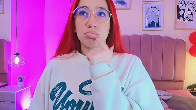 Celestee15  online show from February 2026 11:22:01 AM