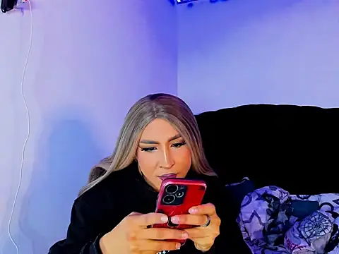 Snapshot of georgiina_giio chatting on December 2025 10:31:01 AM georgiina giio online show from December 2025 10:31:01 AM