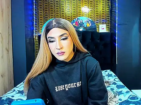 Snapshot of georgiina_giio chatting on April 2026 03:59:01 PM georgiina giio online show from April 2026 03:59:01 PM