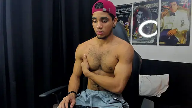 Dustyn Michelle1 online show from January 2026 05:15:02 PM