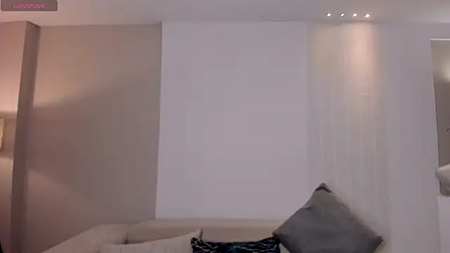 ValeriaRossi  online show from February 2026 12:12:01 PM