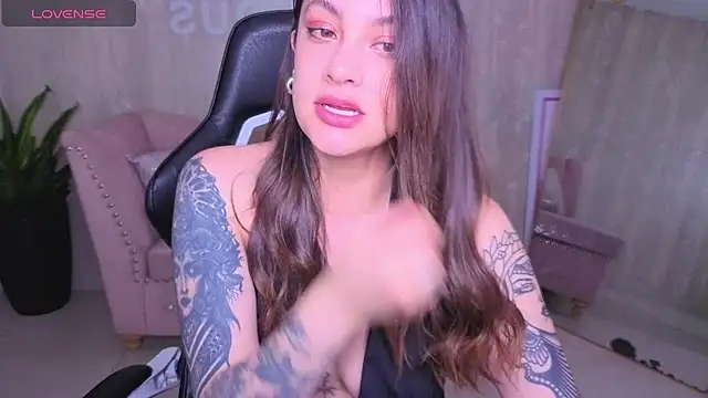 Snapshot of Aria95_a chatting on April 2026 07:58:01 PM Aria95 a online show from April 2026 07:58:01 PM